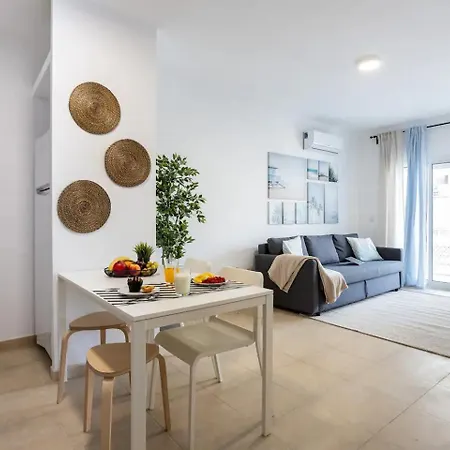 Apartamento Luxury 5 Min With Balcony, Pool, Wifi, Ac, Smarttv *