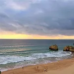 Διαμέρισμα Luxury 5 Min With Balcony, Pool, Wifi, Ac, Smarttv Portimão