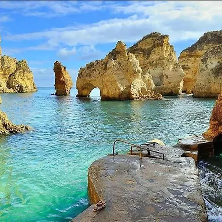 Luxury 5 Min With Balcony, Pool, Wifi, Ac, Smarttv *